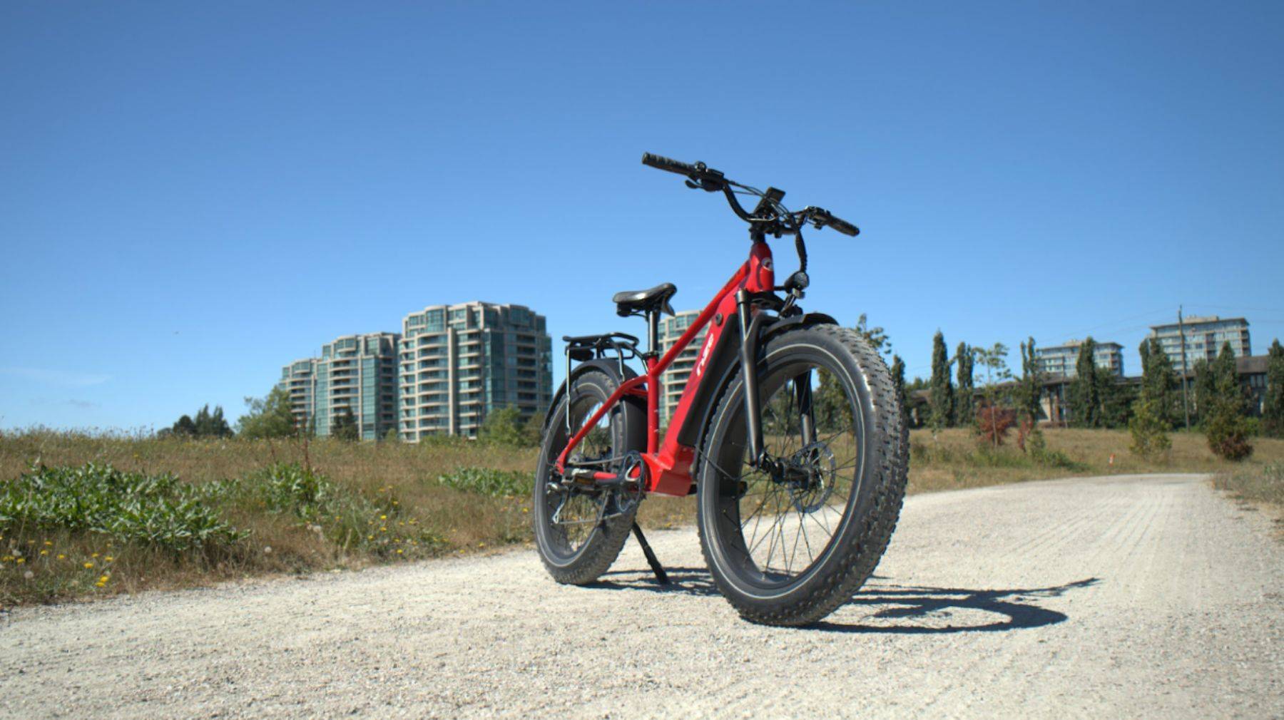 Velo electrique a gros pneus ou a pneus ordinaires quel est le meill Rize Bikes Canada